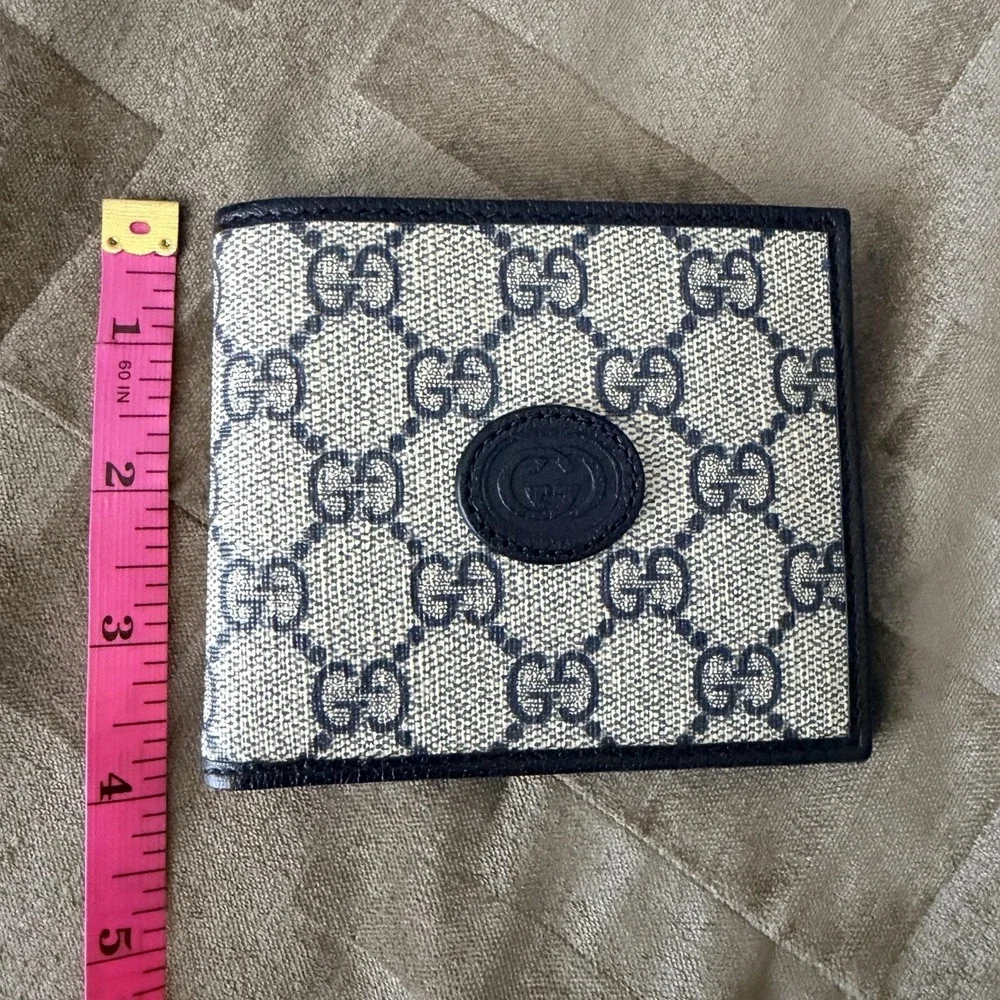 Gucci GG Supreme Navy Blue Beige Bifold Wallet NEW Box Dust Bag Ribbon Gift Set